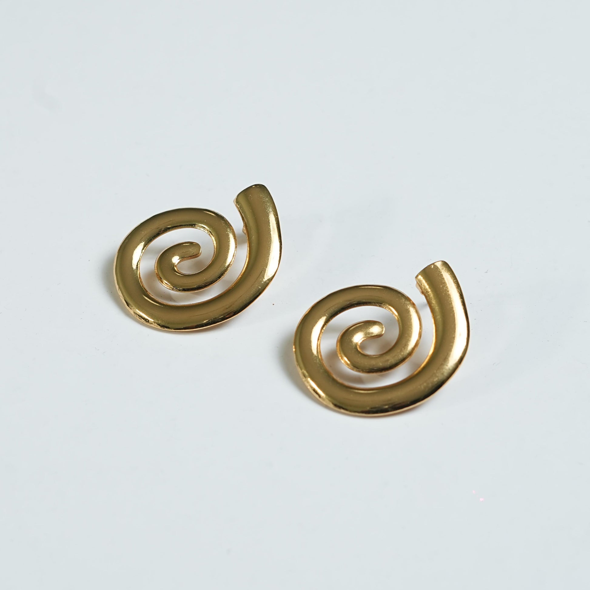 Origin Spiral Stud Earrings