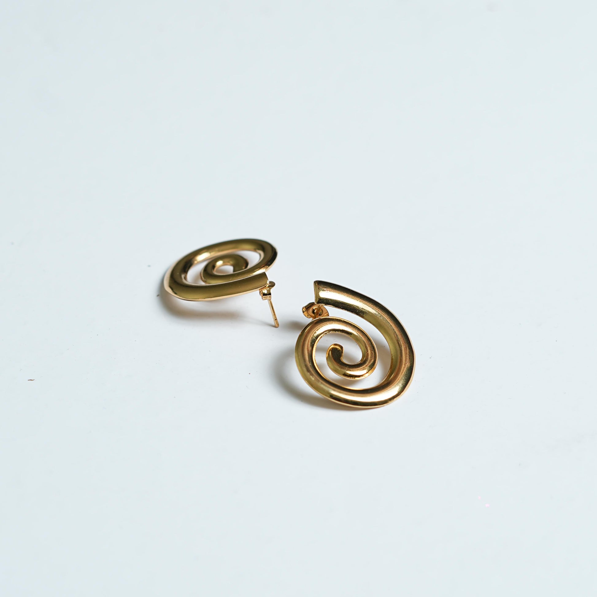 Origin Spiral Stud Earrings