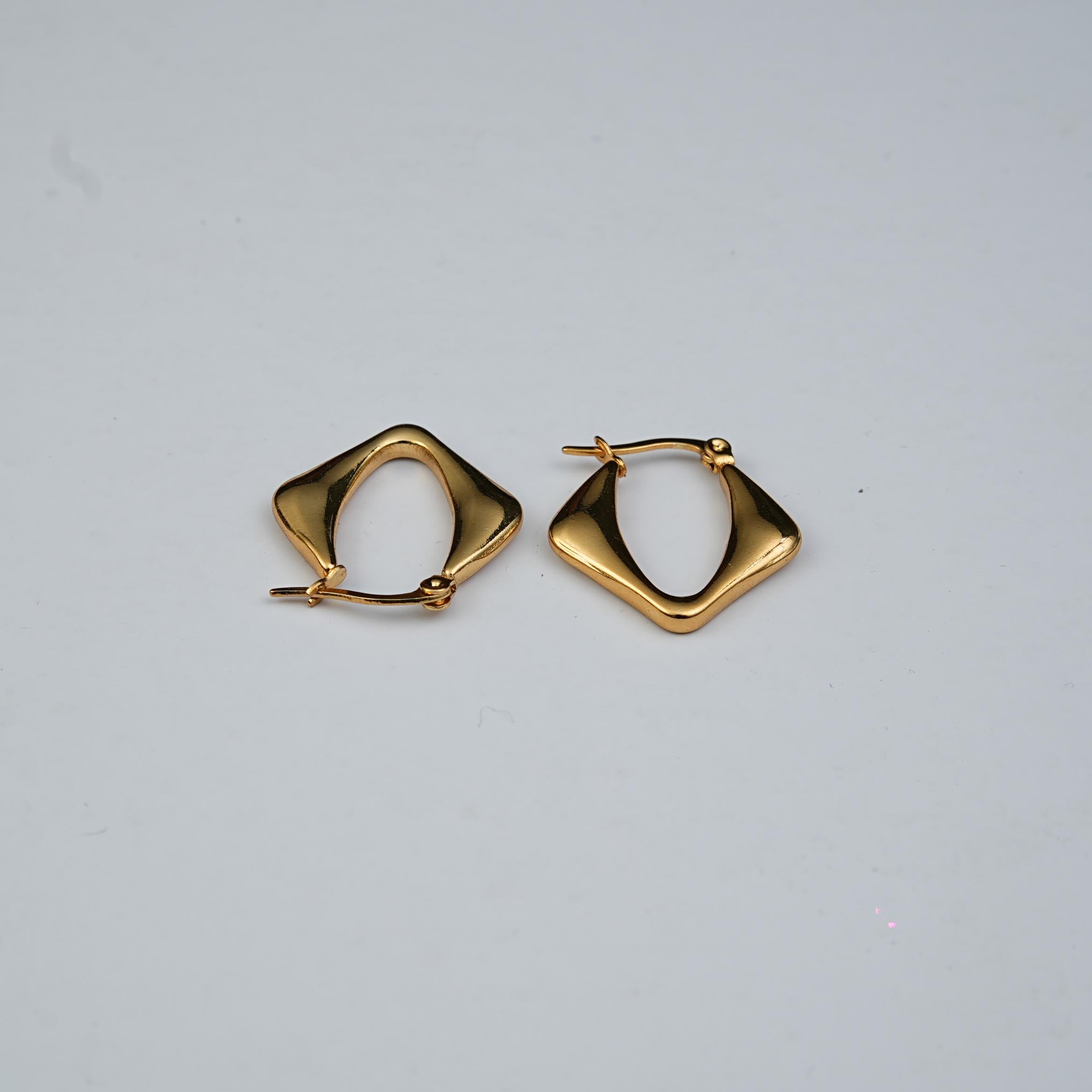 Poise Everyday Hoops