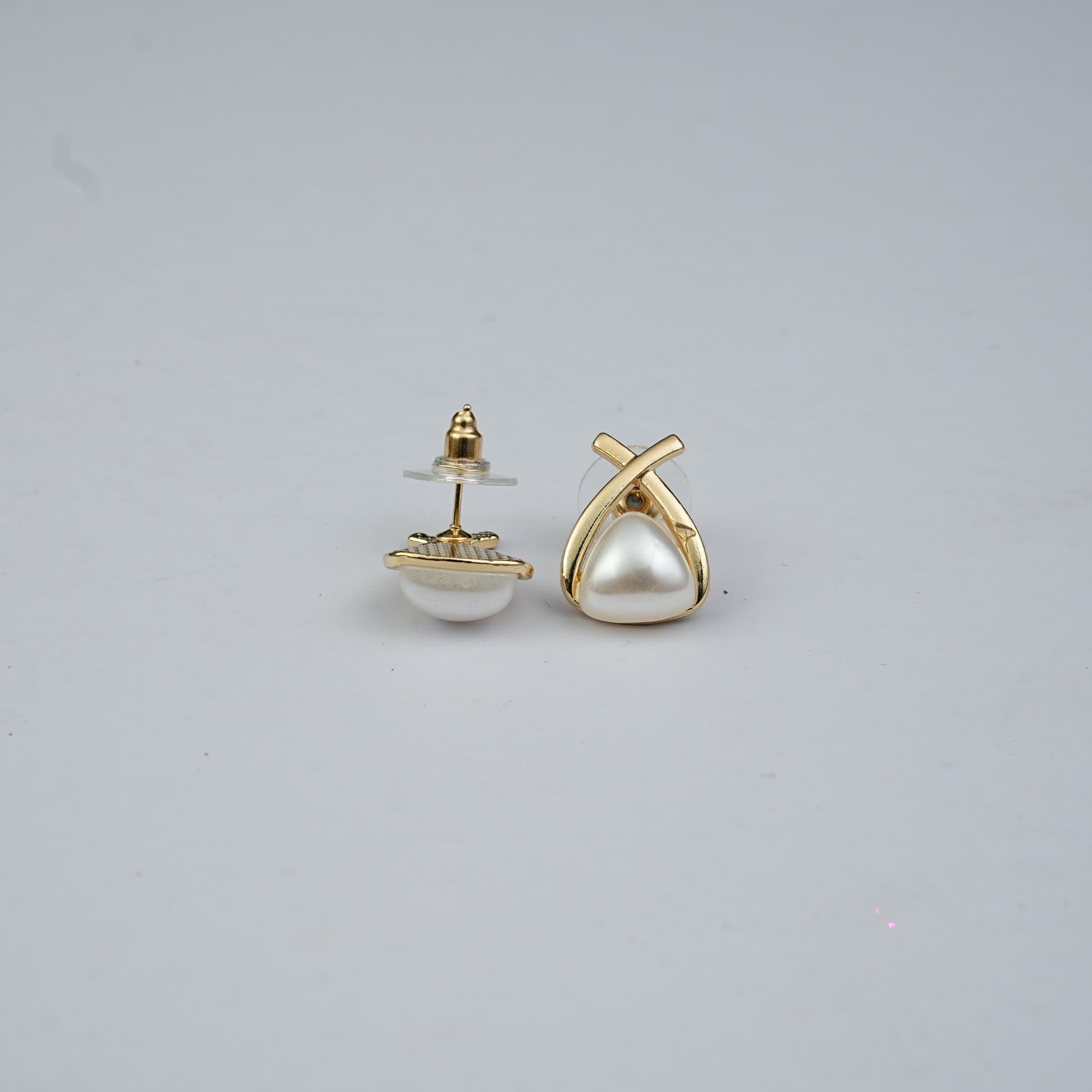 Lustre Pearl drop Studs