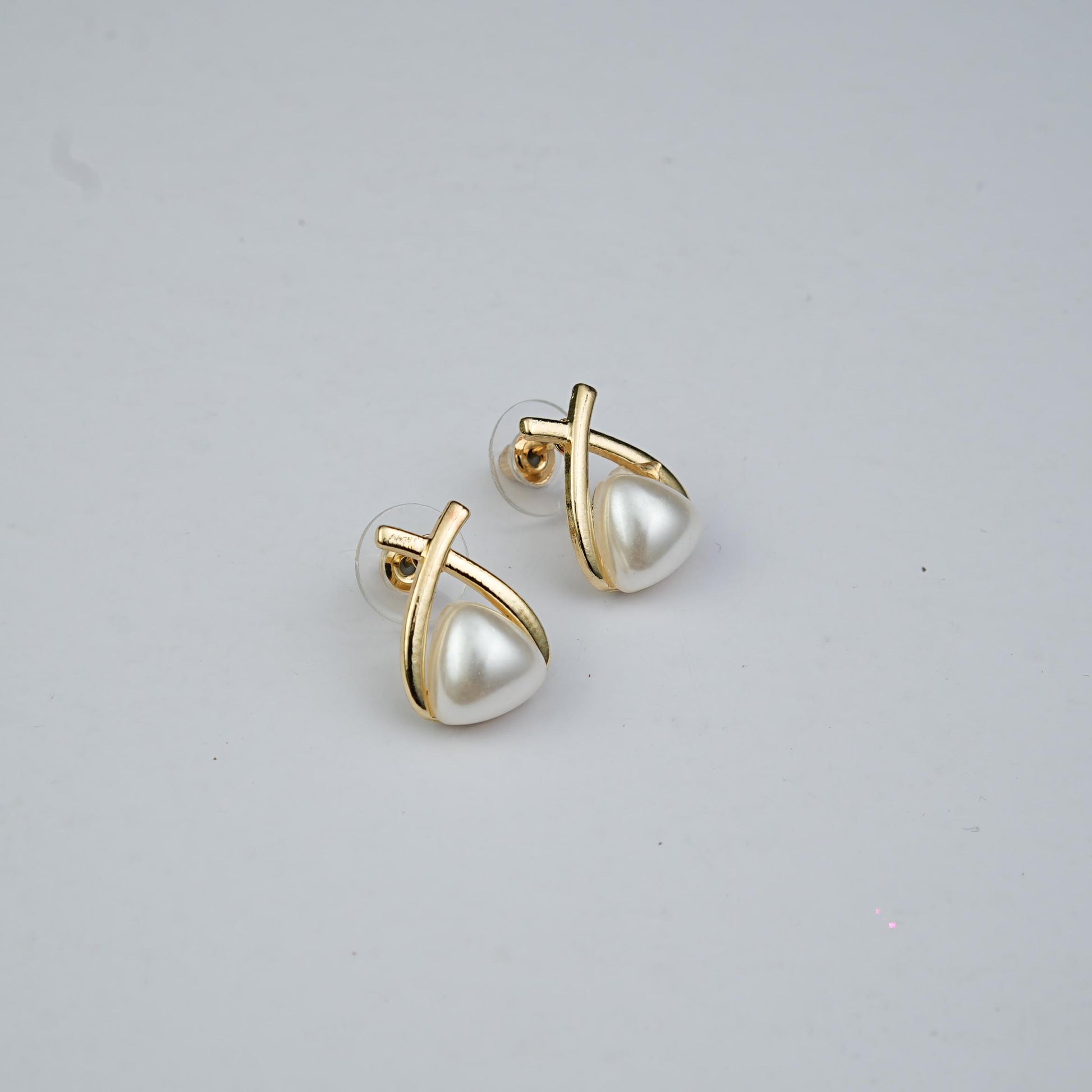 Lustre Pearl drop Studs