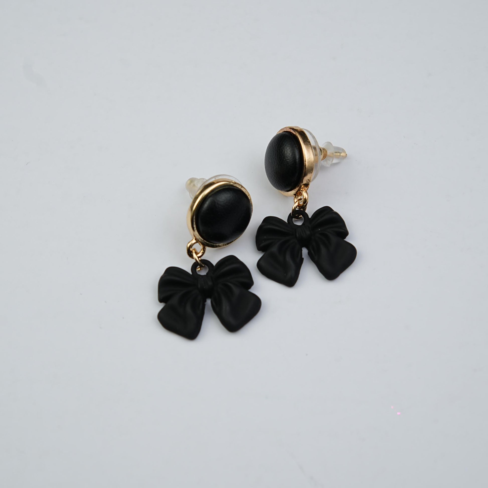 Mini Muse Bows Studs
