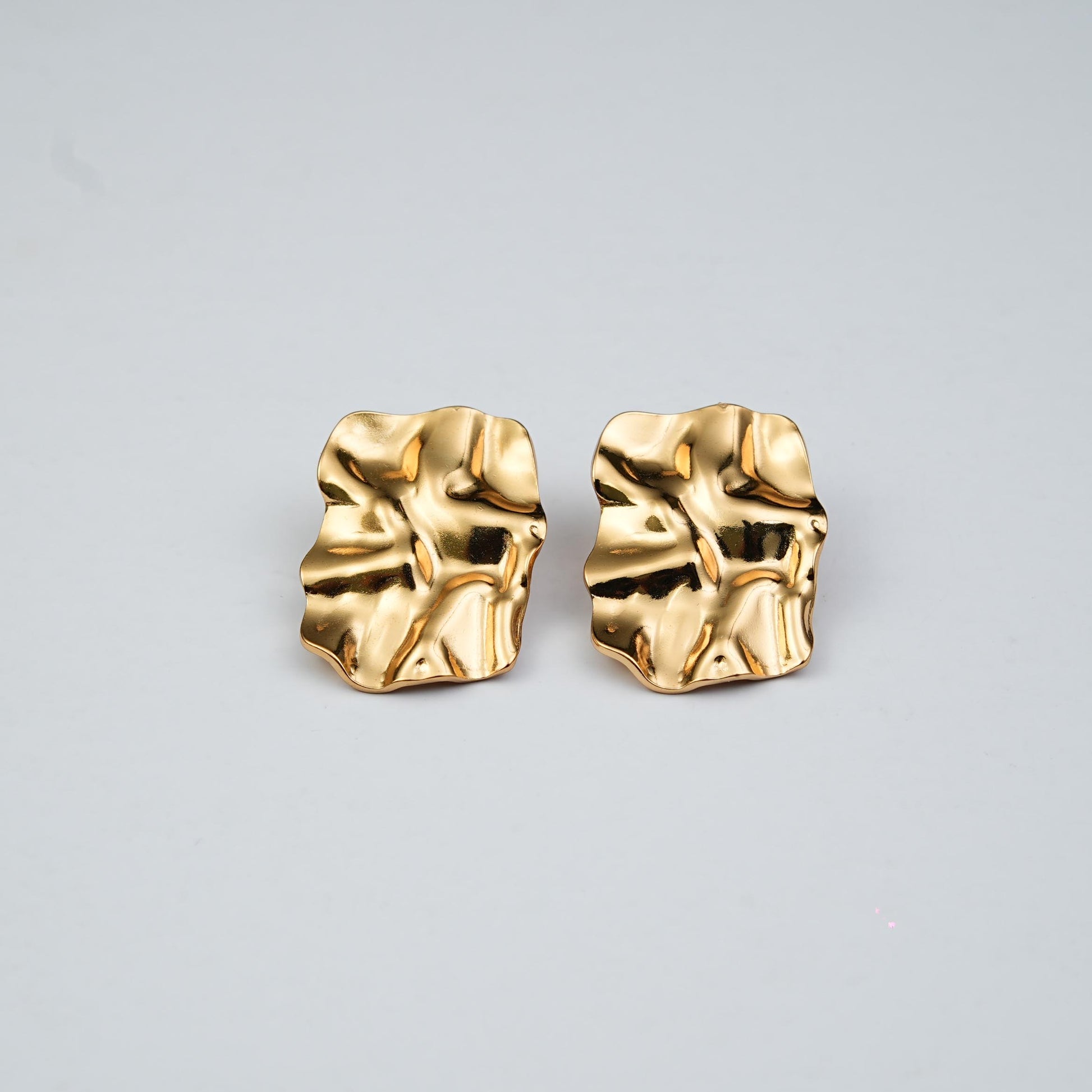 Sable Shine Stud earrings