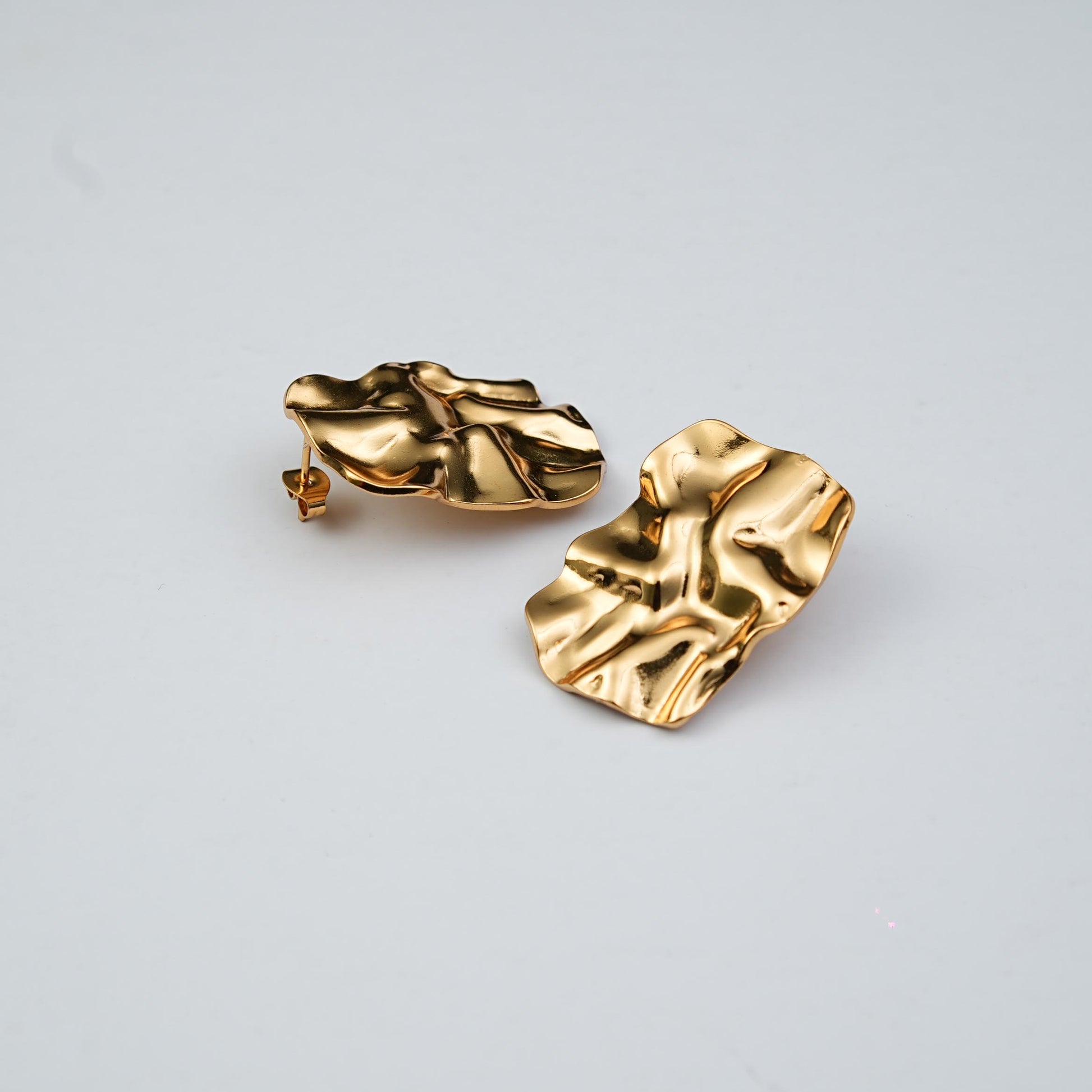 Sable Shine Stud earrings