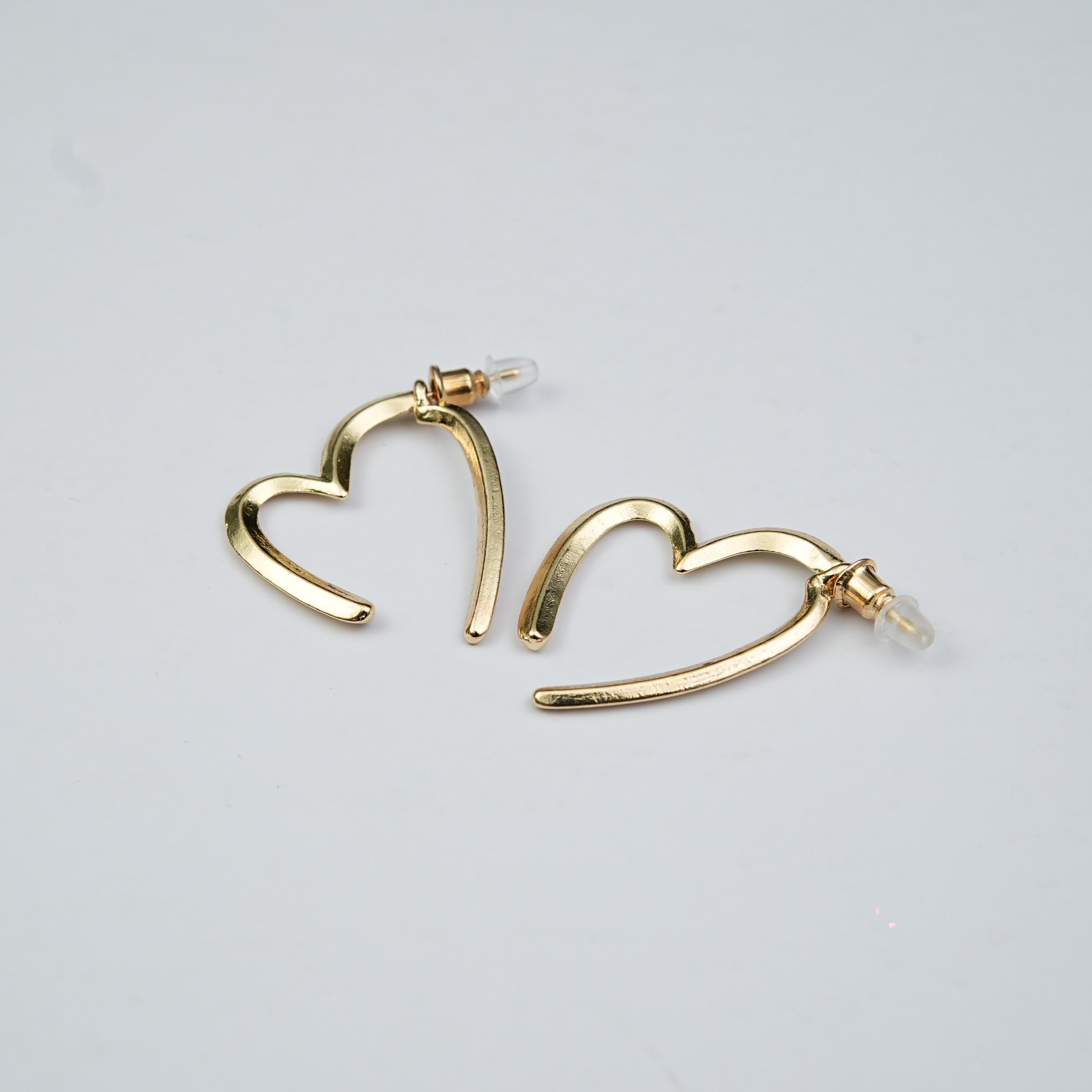 Glam Heart Clips Earrings